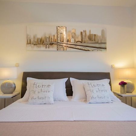 Comfortable Cozy Beach Apartment Сплит Екстериор снимка