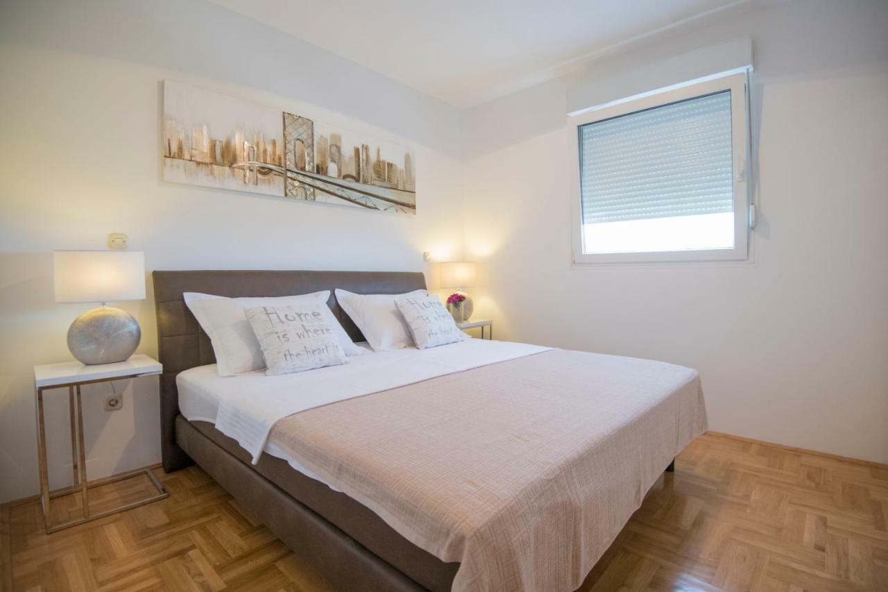 Comfortable Cozy Beach Apartment Сплит Екстериор снимка